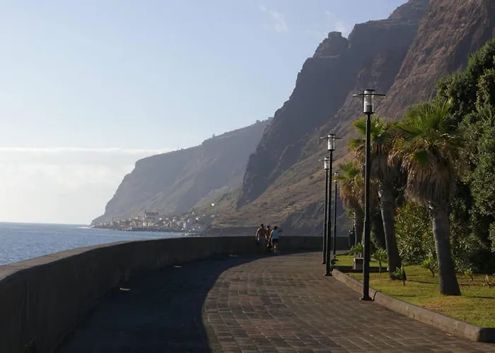 Casas Floeca Жардин-ду-Мар